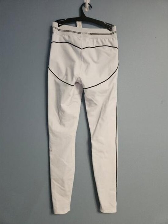 Alo Yoga Airbrush High Waist Heart Throb Legging White Black M Sculpted Trendy - Picture 2 of 3